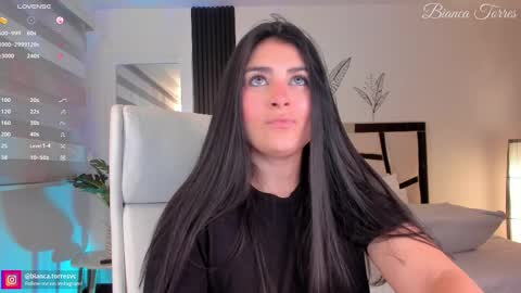 Bianca Torres online show from February 26, 2025, 11:15 pm