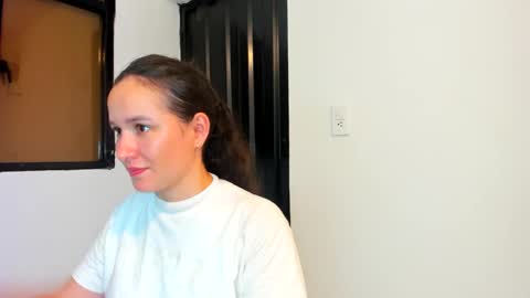 misscandy   online show from January 10, 2025, 7:43 pm