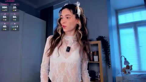 Shelley online show from November 19, 2025, 7:30 am