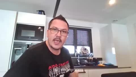 Miss Chupagirly online show from February 12, 2026, 10:43 am