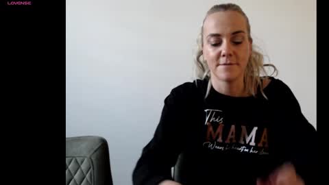 Miss conly online show from January 17, 2026, 12:32 pm