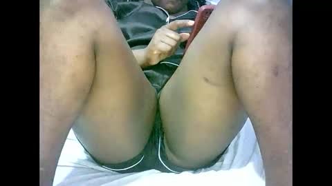 Snapshot of misscuteberry chatting on October 1, 2025, 6:41 am VAL online show from October 1, 2025, 6:41 am