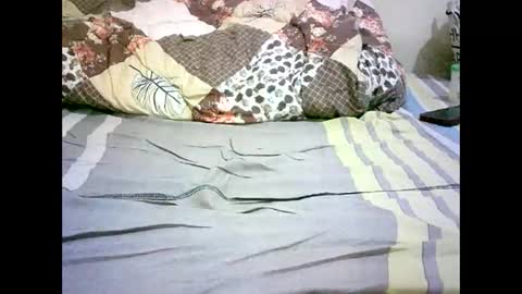 Snapshot of misscuteberry chatting on October 23, 2025, 8:13 am VAL online show from October 23, 2025, 8:13 am