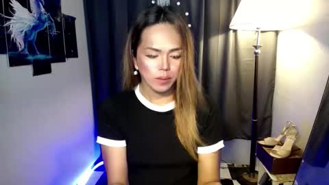 Snapshot of missdaffodilx_ chatting on June 4, 2026, 8:31 am Daffodil Anderson online show from June 4, 2026, 8:31 am