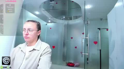 Miss Domina online show from July 16, 2026, 2:50 am