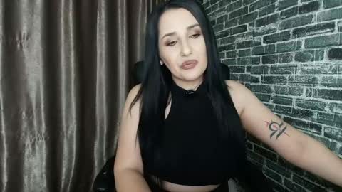 Miss online show from April 30, 2026, 10:58 pm