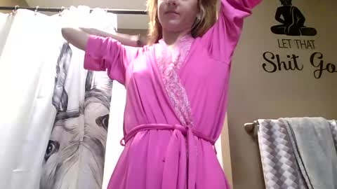 MissEeva online show from February 25, 2026, 6:17 pm