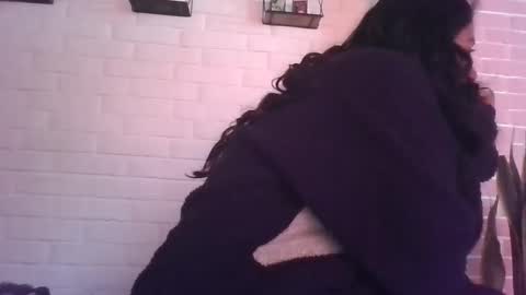 Snapshot of misselii chatting on October 19, 2025, 8:53 pm melodie online show from October 19, 2025, 8:53 pm