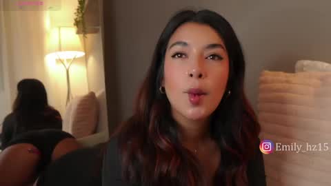 Yuliana online show from May 14, 2026, 11:06 am