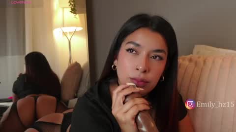 Yuliana online show from May 19, 2026, 9:48 am