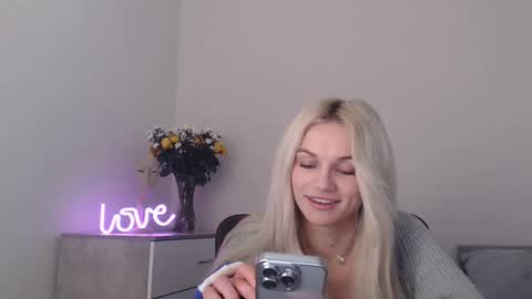 EMMA online show from March 3, 2025, 9:05 pm