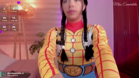 Snapshot of missesmeralda chatting on January 11, 2025, 11:12 am Julieta Arboleda but i like call me esme online show from January 11, 2025, 11:12 am