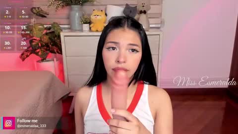 Snapshot of missesmeralda chatting on September 12, 2025, 9:59 pm Julieta Arboleda   but i like call me esme online show from September 12, 2025, 9:59 pm