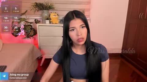 Snapshot of missesmeralda chatting on October 8, 2025, 9:34 pm Julieta Arboleda   but i like call me esme online show from October 8, 2025, 9:34 pm