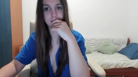 missgreen21 online show from October 25, 2025, 5:15 am