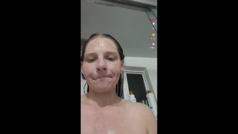 Snapshot of misshannaho chatting on October 12, 2025, 9:52 am misshannaho online show from October 12, 2025, 9:52 am