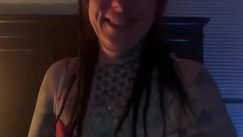 misshoneybadger333 online show from February 13, 2026, 3:35 am