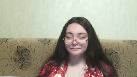 missis mona online show from March 3, 2025, 8:21 pm