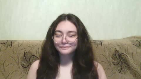 missis mona online show from March 6, 2025, 8:37 pm