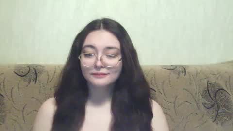 missis mona online show from March 7, 2025, 8:44 pm