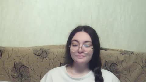 Snapshot of missis_mona chatting on March 3, 2026, 7:53 pm missis mona online show from March 3, 2026, 7:53 pm