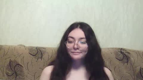 Snapshot of missis_mona chatting on March 8, 2026, 7:28 pm missis mona online show from March 8, 2026, 7:28 pm