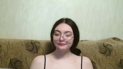 Snapshot of missis_mona chatting on March 10, 2026, 7:41 pm missis mona online show from March 10, 2026, 7:41 pm