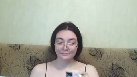 Snapshot of missis_mona chatting on March 25, 2026, 8:20 am missis mona online show from March 25, 2026, 8:20 am