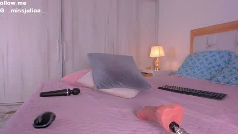 A N N Y online show from December 12, 2024, 6:57 am