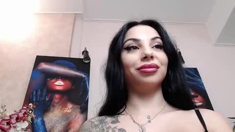 missjuliax online show from December 12, 2024, 11:07 am