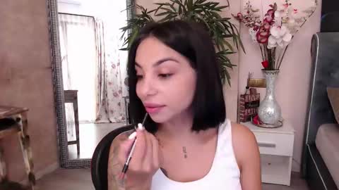 missjuliax online show from September 10, 2025, 6:02 am