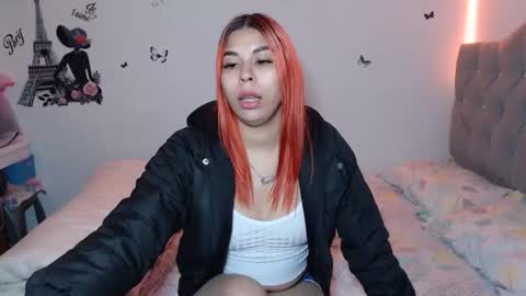 misskarol18 online show from October 13, 2025, 10:48 am