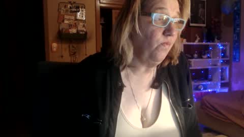MissKittyFox online show from January 13, 2025, 1:56 am