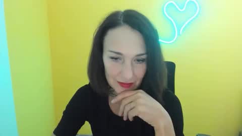 Christina online show from October 22, 2025, 11:10 am