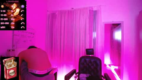 Snapshot of misslana_wn chatting on March 12, 2025, 4:30 am LanaLul  online show from March 12, 2025, 4:30 am