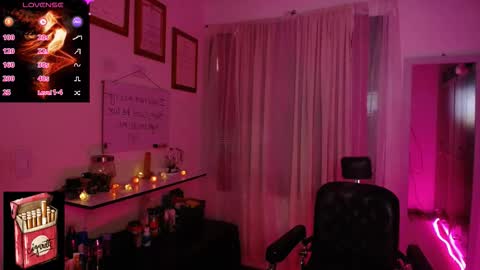 Snapshot of misslana_wn chatting on October 5, 2025, 10:29 pm LanaLul  online show from October 5, 2025, 10:29 pm