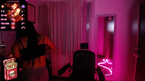 Snapshot of misslana_wn chatting on October 20, 2025, 4:13 am LanaLul  online show from October 20, 2025, 4:13 am