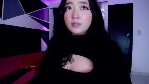 Miss Loise online show from December 9, 2024, 4:05 pm