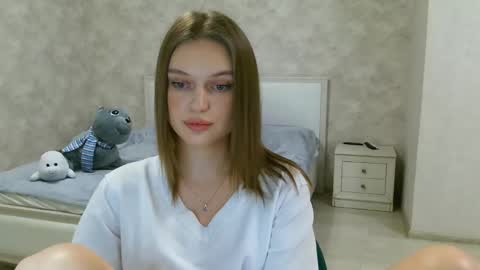 OneGoddess online show from January 19, 2025, 7:58 pm