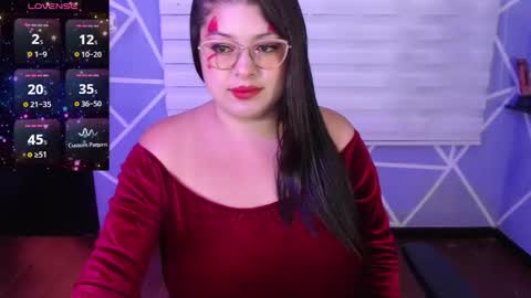 Miia online show from October 31, 2025, 4:19 pm