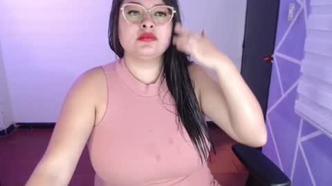 Miia online show from December 18, 2025, 3:29 pm