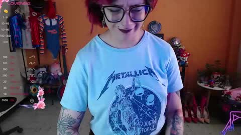 Miss Mia online show from December 6, 2024, 5:44 pm