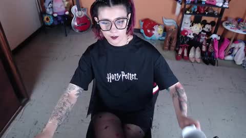 Miss Mia online show from January 9, 2025, 3:01 pm