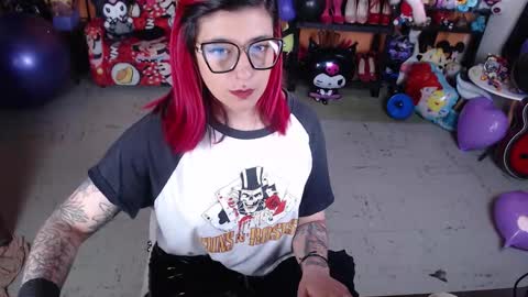 Snapshot of missmia2 chatting on September 18, 2025, 3:03 pm Miss Mia online show from September 18, 2025, 3:03 pm