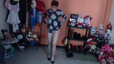 Miss Mia online show from June 11, 2026, 5:55 pm