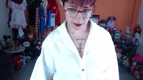 Snapshot of missmia2 chatting on August 2, 2026, 1:09 pm Miss Mia online show from August 2, 2026, 1:09 pm