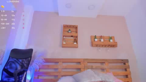 Snapshot of missmiaa_ chatting on November 10, 2025, 11:53 am Mia online show from November 10, 2025, 11:53 am