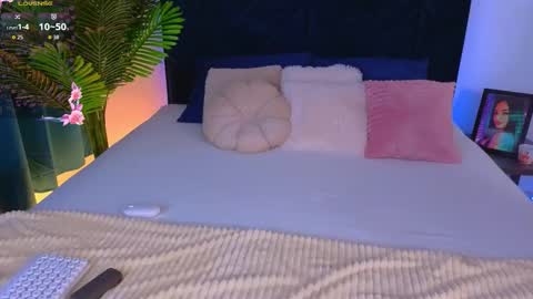 Snapshot of missmichellex chatting on March 17, 2026, 9:07 pm Michelle online show from March 17, 2026, 9:07 pm