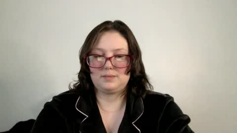 Snapshot of missmistressmal chatting on May 6, 2026, 1:38 pm missmistressmal online show from May 6, 2026, 1:38 pm