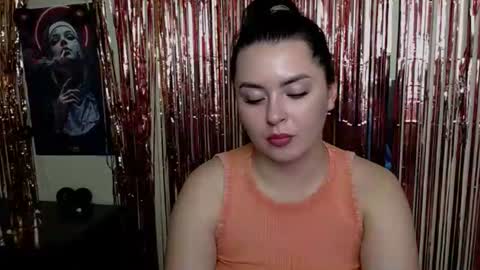 Mila online show from September 8, 2025, 2:16 pm